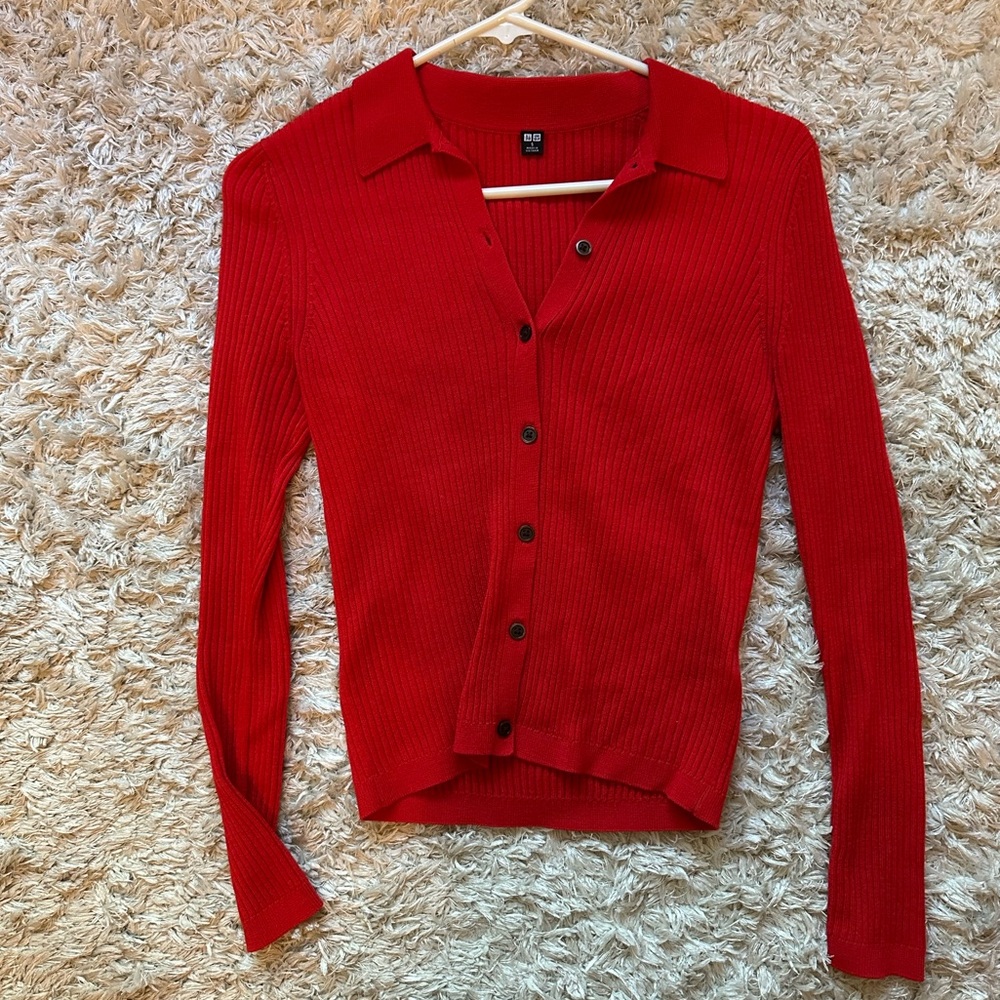 UNIQLO bright red long sleeve button down top
